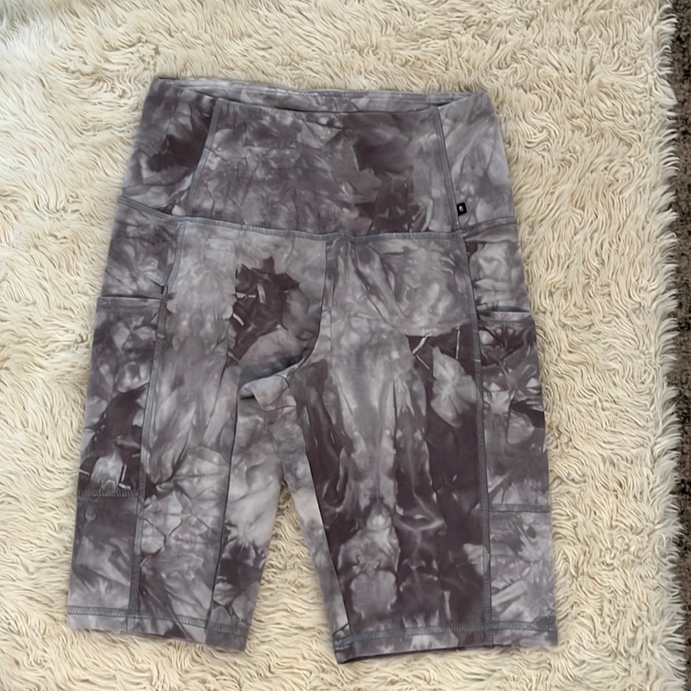 High rise biker shorts